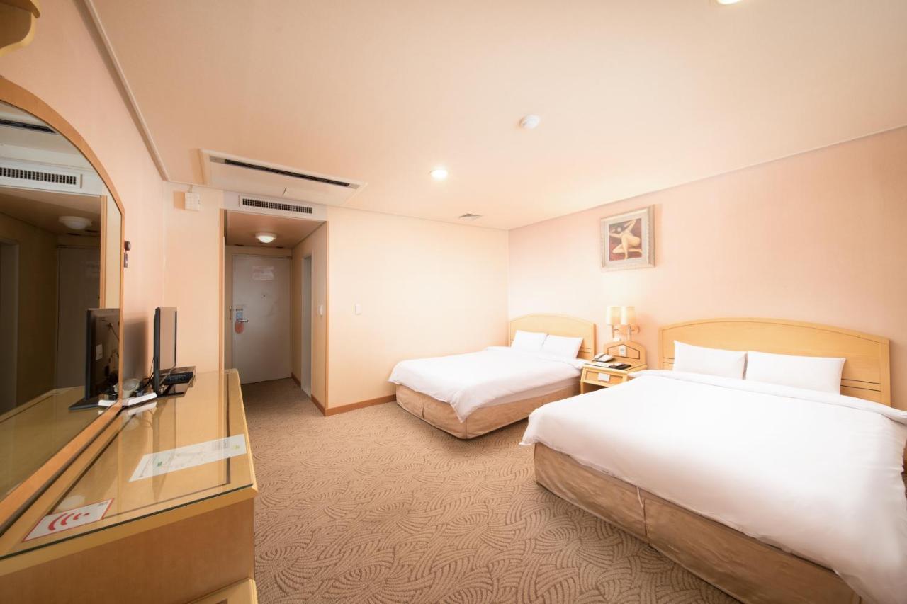 Jeju Hawaii Hotel Exterior photo