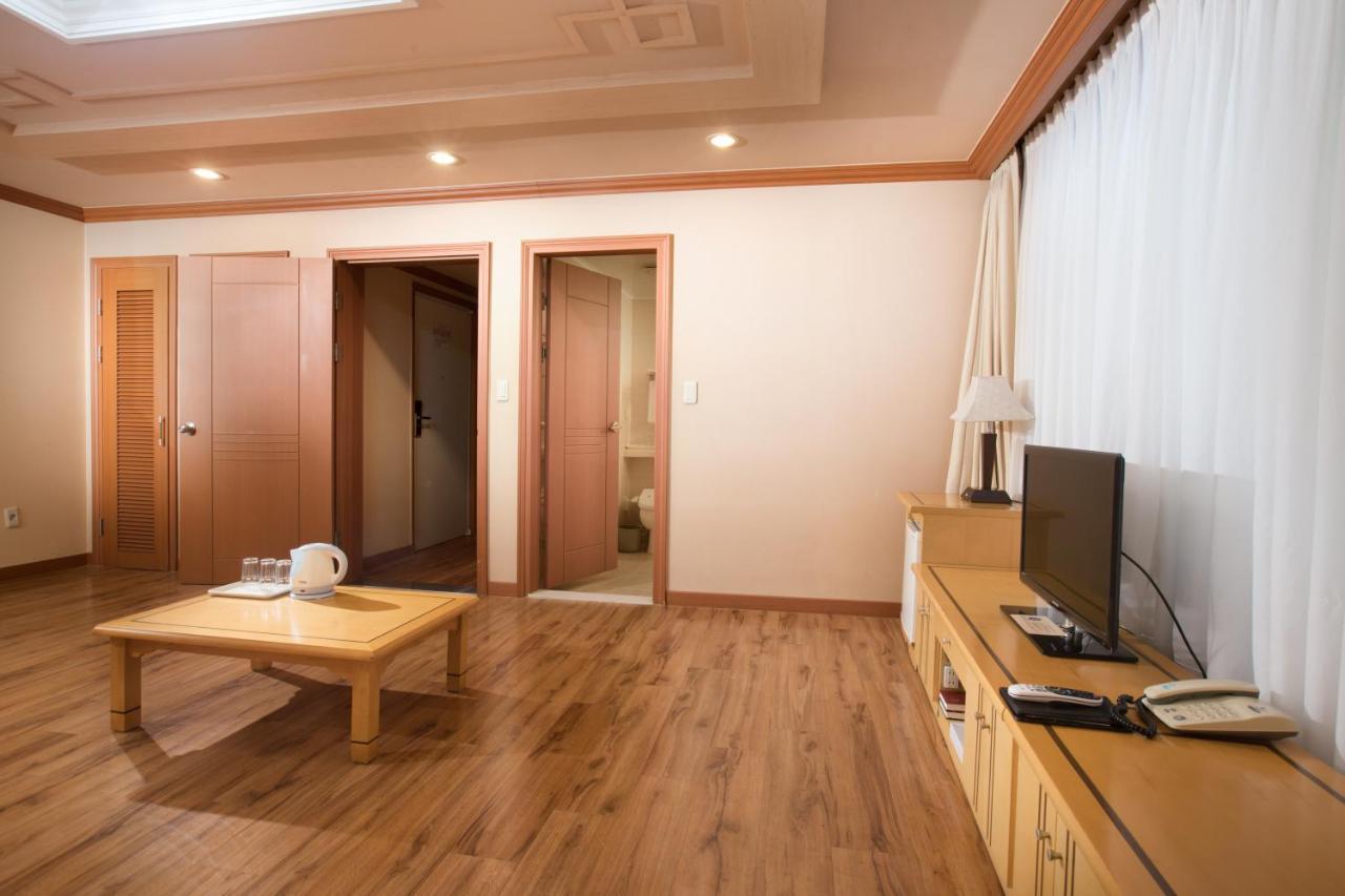 Jeju Hawaii Hotel Exterior photo